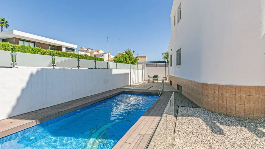 143m² villa for sale, San Fulgencio, Spain No. 1122 № 3