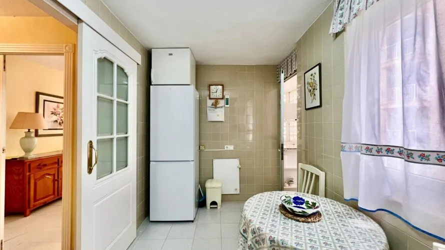 3 bedrooms apartment for sale, Torrevieja, Spain No. 1050 № 24