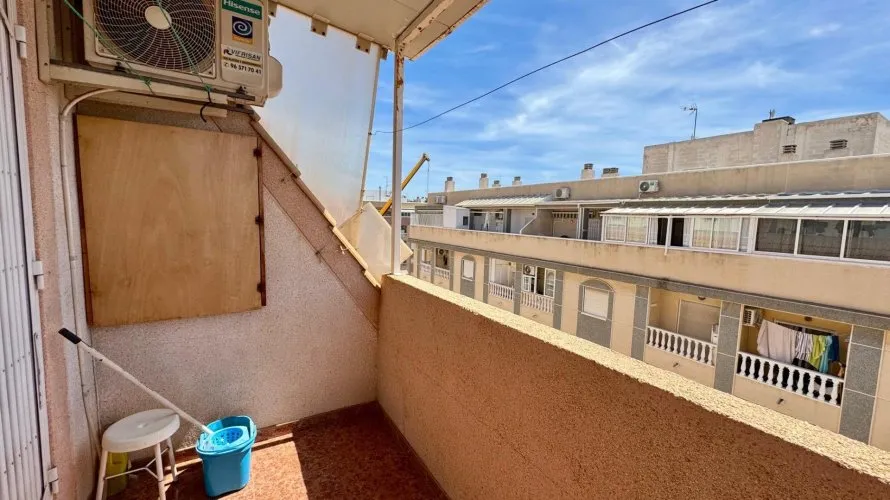 2 bedrooms penthouse for sale, Torrevieja, Spain No. 2770 № 9