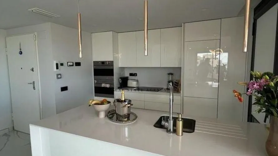 3 bedrooms penthouse for sale, Alicante, Spain No. 1000 № 13