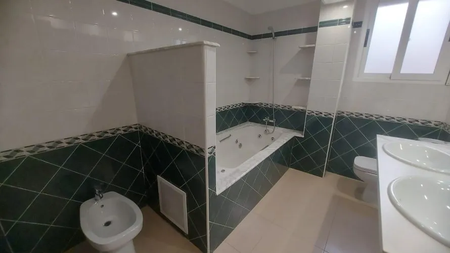 3 bedrooms commercial property for sale, Orihuela, Spain No. 1321 № 2