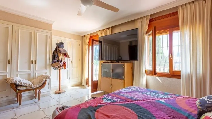 4 bedrooms apartment for sale, Finestrat, Spain No. 1070 № 19
