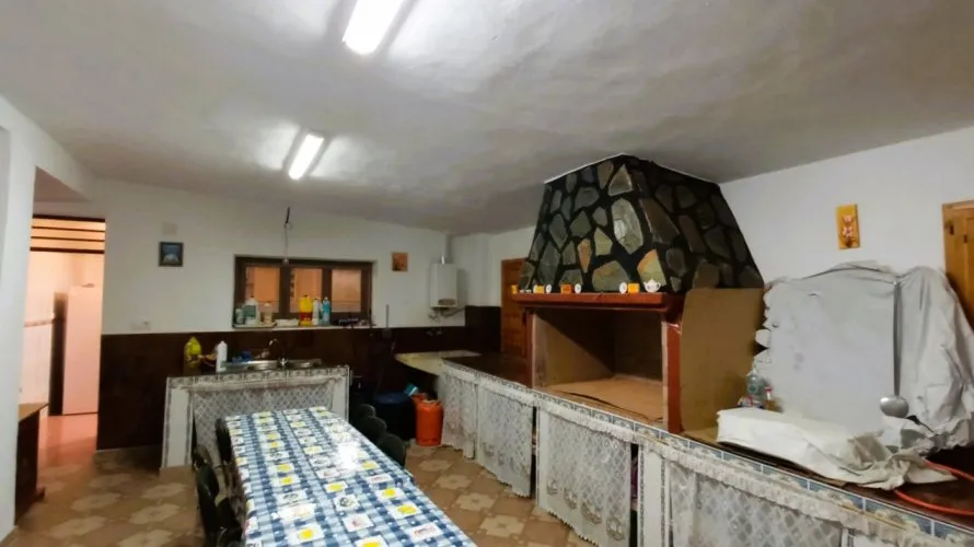 5 bedrooms apartment for sale, Mutxamel, Spain No. 373 № 19