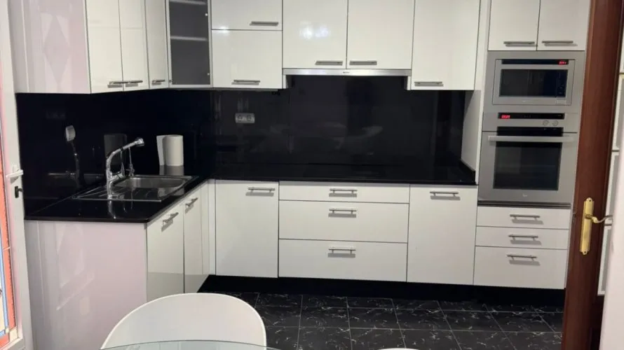 3 bedrooms apartment for sale, Torrevieja, Spain No. 190 № 22