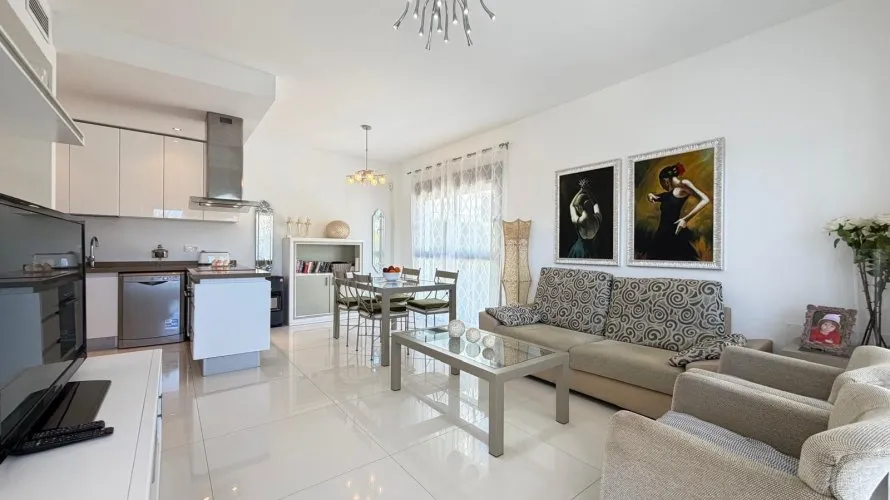4 bedrooms villa for sale, Ciudad Quesada, Spain No. 1159 № 25