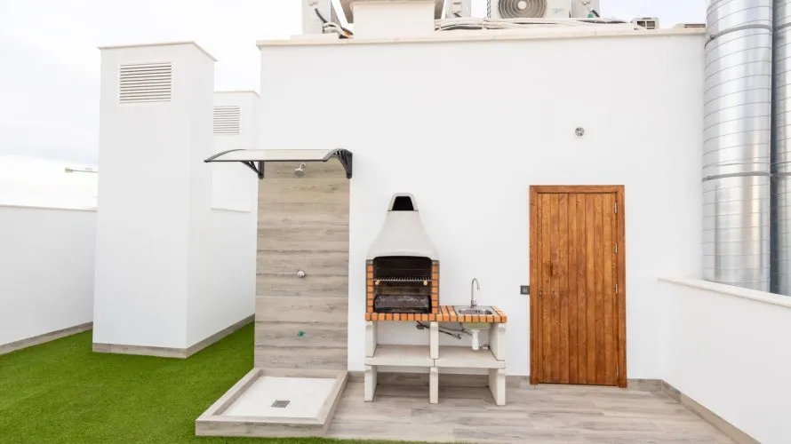 80m² apartment for sale, Torrevieja, Spain No. 1558 № 2