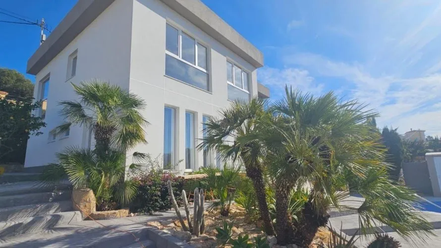4 bedrooms villa for sale, Calpe, Spain No. 554 № 1