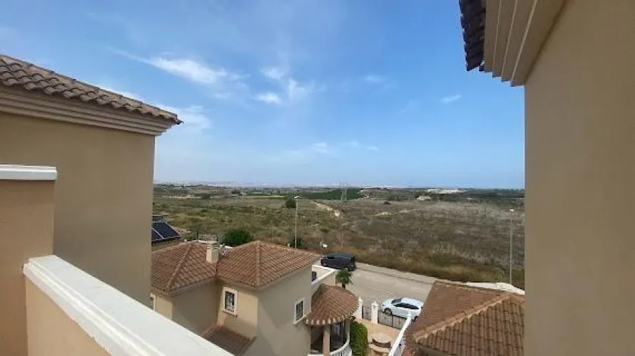 2 bedrooms house for sale, San Miguel de Salinas, Spain No. 1064 № 4