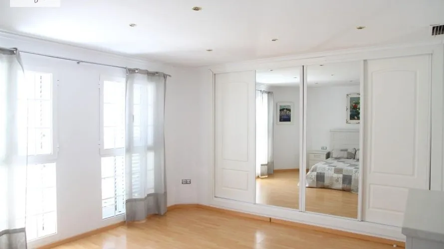 4 bedrooms apartment for sale, L'Eliana, Spain No. 1370 № 2