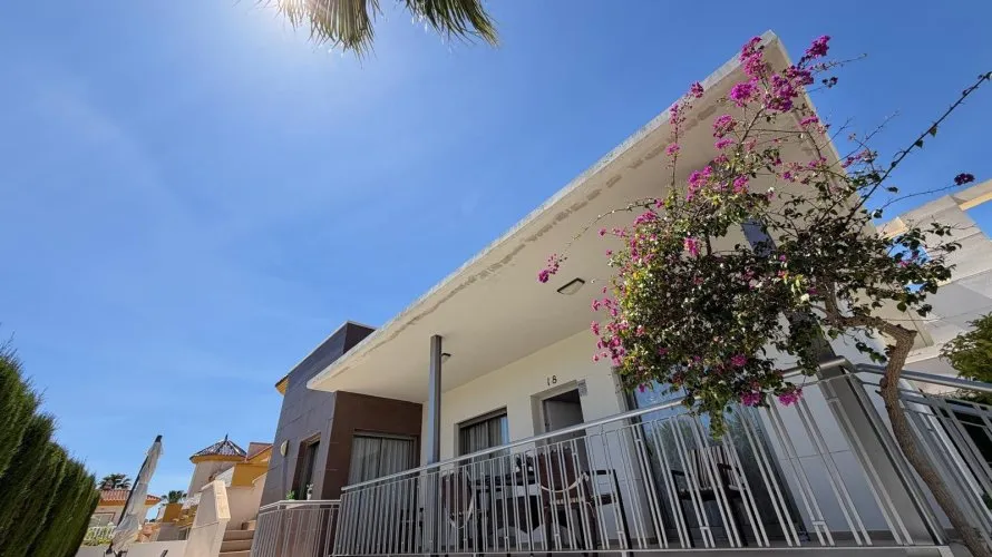 4 bedrooms villa for sale, Ciudad Quesada, Spain No. 1159 № 7