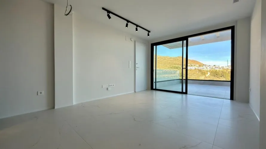 2 bedrooms apartment for sale, Finestrat, Spain No. 1035 № 6