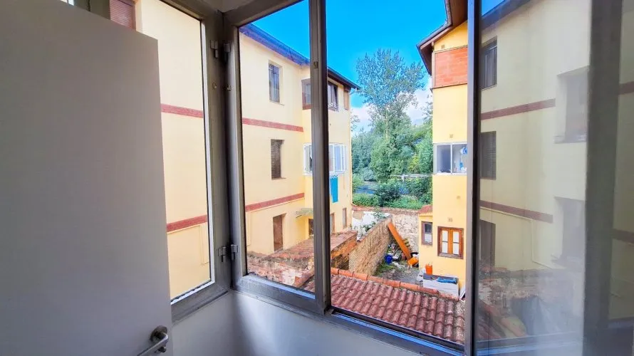 1 bedroom apartment for sale, Oviedo, Spain No. 2760 № 1
