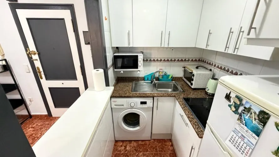 1 bedroom apartment for sale, Torrevieja, Spain No. 2827 № 17