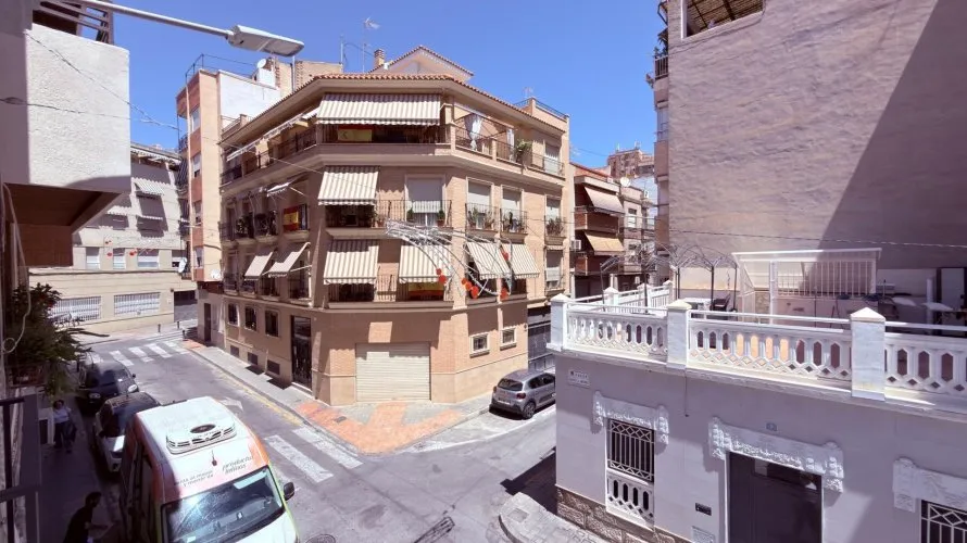 10 bedrooms commercial property for sale, Alicante, Spain No. 1623 № 17