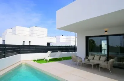 3 bedrooms villa for sale, Dolores, Spain No. 151