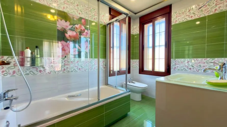 8 bedrooms villa for sale, Calpe, Spain No. 1209 № 8