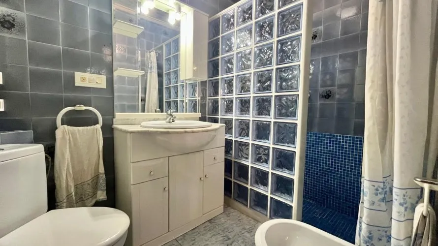 3 bedrooms apartment for sale, Torrevieja, Spain No. 1480 № 17