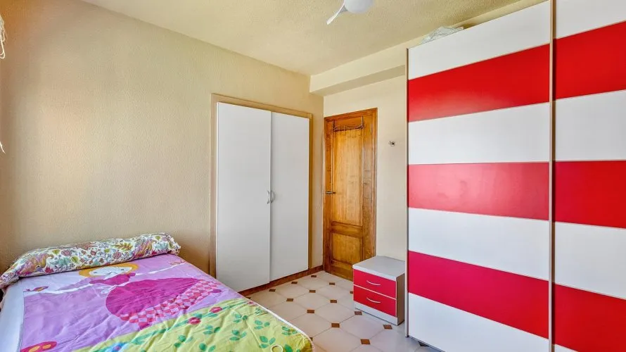 4 bedrooms villa for sale, Torrevieja, Spain No. 873 № 12