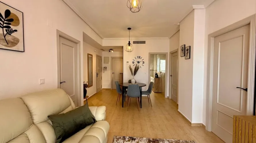 3 bedrooms apartment for sale, Guardamar del Segura, Spain No. 1062 № 3