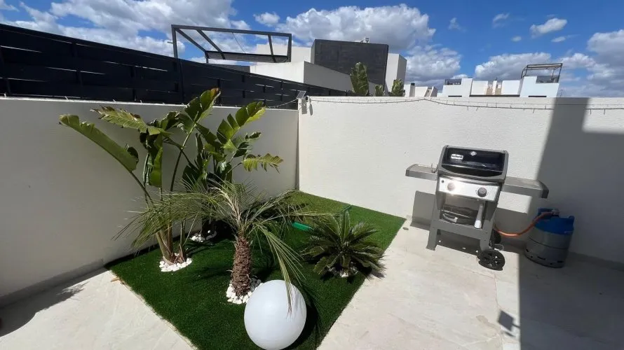2 bedrooms villa for sale, Benijofar, Spain No. 1239 № 1