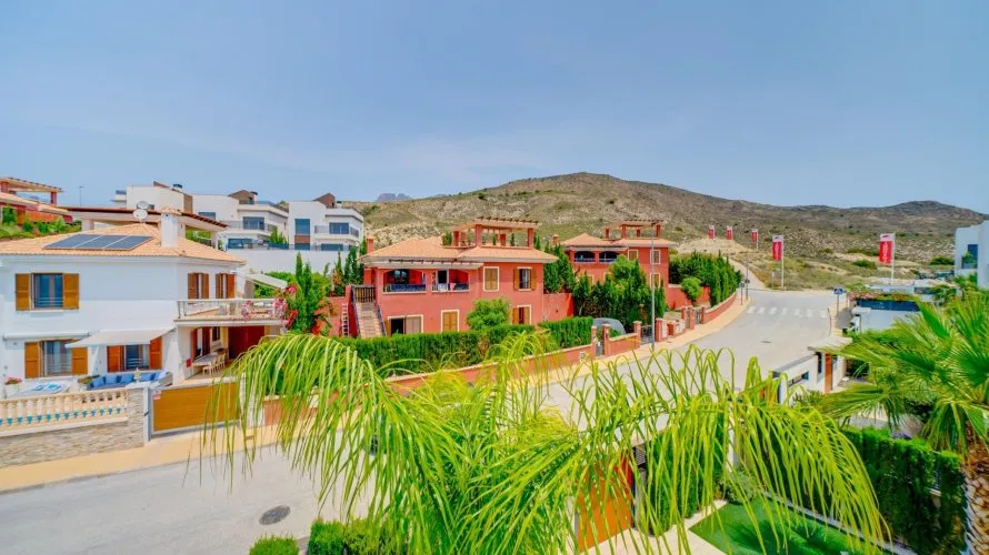 5 bedrooms villa for sale, Finestrat, Spain No. 476 № 1