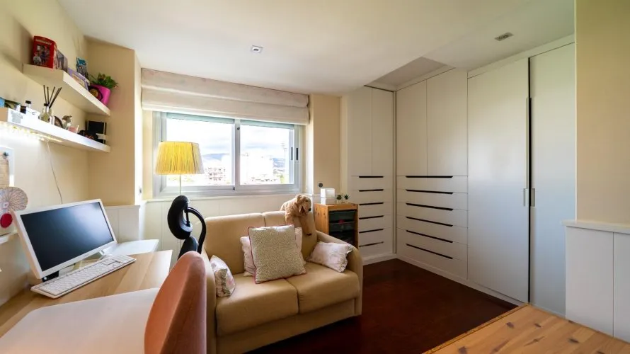 4 bedrooms apartment for sale, Villajoyosa, Spain No. 1093 № 19