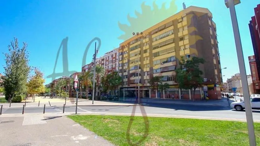 50m² commercial property for sale, Alicante, Spain No. 2715 № 8