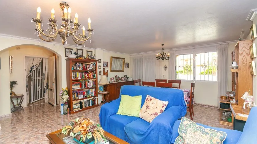 158m² villa for sale, Cabo Roig, Spain No. 914 № 11