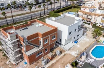 3 bedrooms villa for sale, Torrevieja, Spain No. 424