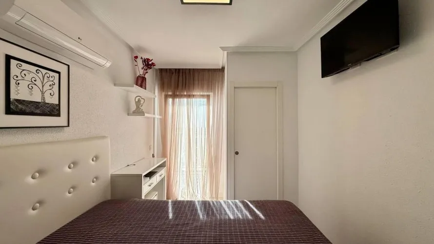 1 bedroom penthouse for sale, Nueva Torrevieja, Spain No. 2813 № 4