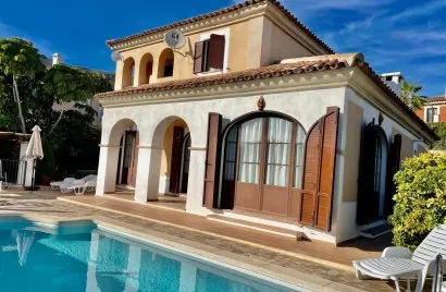 1 bedroom villa for sale, Finestrat, Spain No. 805