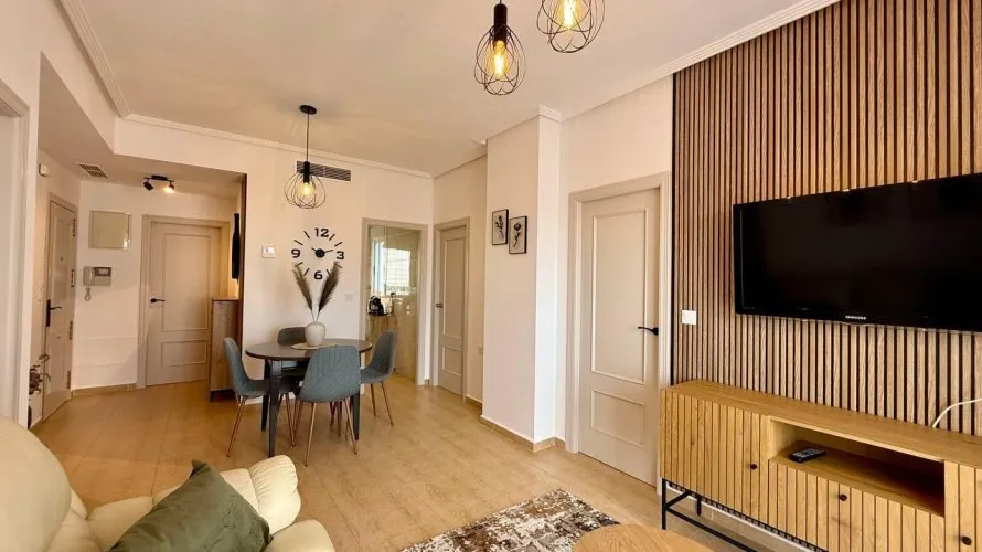 3 bedrooms apartment for sale, Guardamar del Segura, Spain No. 1062 № 6