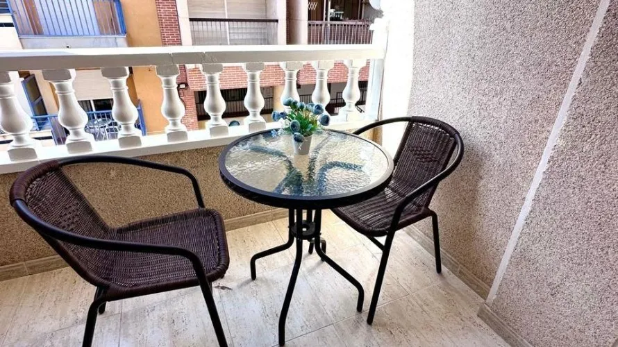 58m² apartment for sale, Torrevieja, Spain No. 1311 № 1