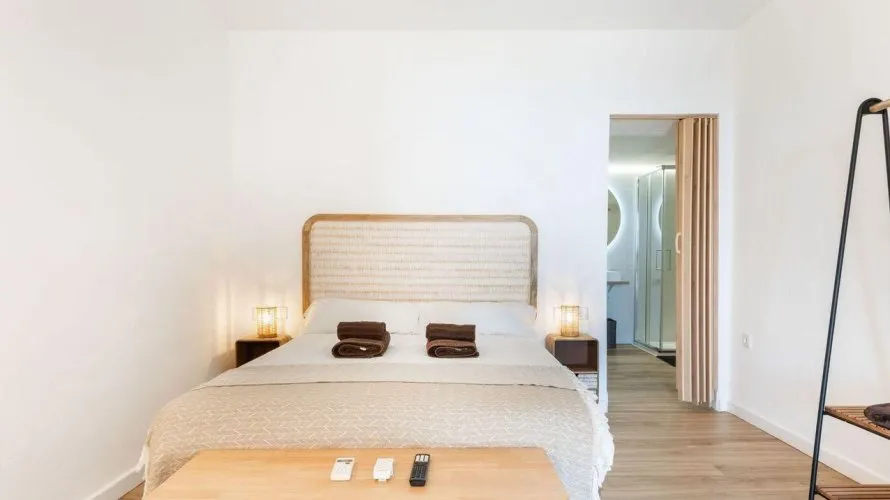 10 bedrooms villa for sale, Cabo De Las Huertas, Spain No. 1277 № 19