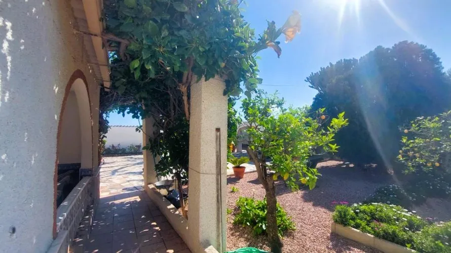 5 bedrooms house for sale, La Marina, Spain No. 1291 № 24