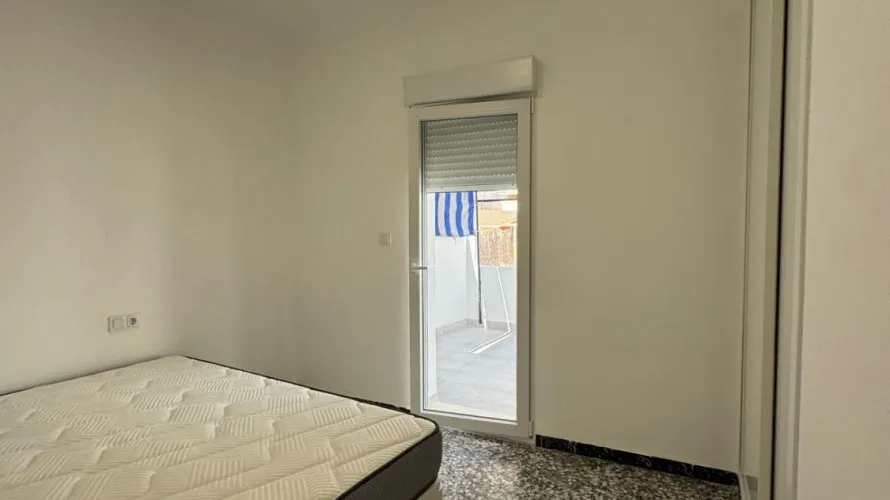 3 bedrooms apartment for sale, Torrevieja, Spain No. 172 № 2