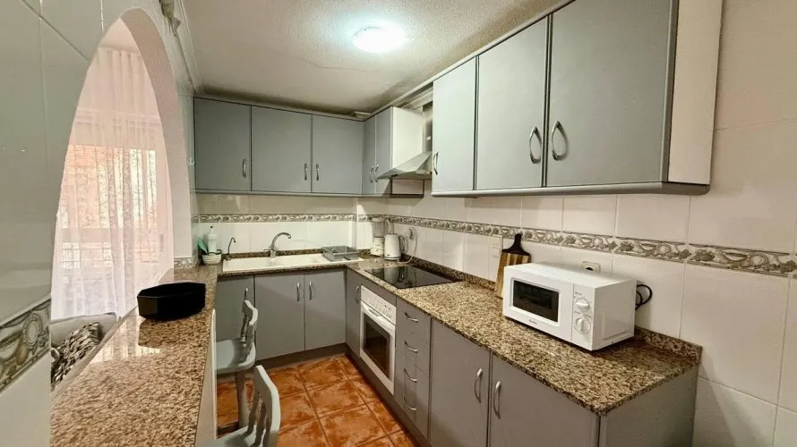 2 bedrooms apartment for sale, Torrevieja, Spain No. 2719 № 12