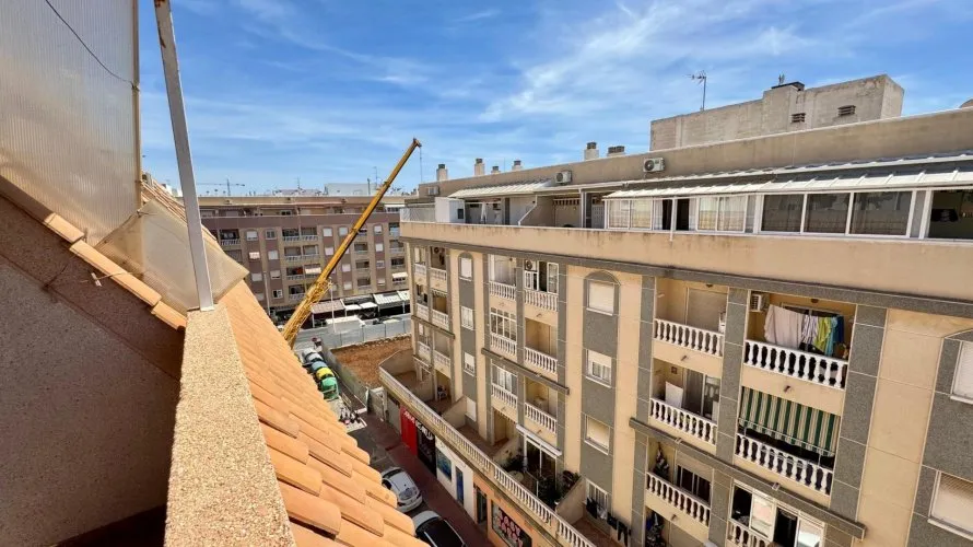 2 bedrooms penthouse for sale, Torrevieja, Spain No. 2770 № 1