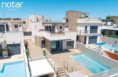 210m² villa for sale, San Miguel de Salinas, Spain No. 1580