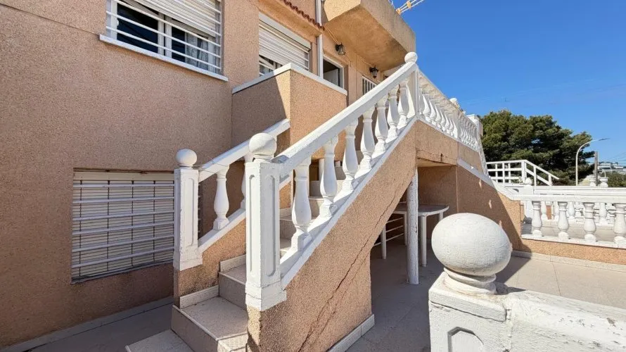 3 bedrooms house for sale, Gran Alacant, Spain No. 1130 № 8