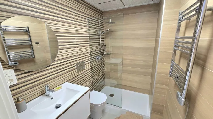 2 bedrooms penthouse for sale, Torrevieja, Spain No. 1230 № 19