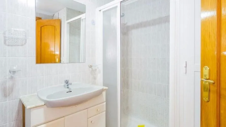 2 bedrooms apartment for sale, Torrevieja, Spain No. 2953 № 3