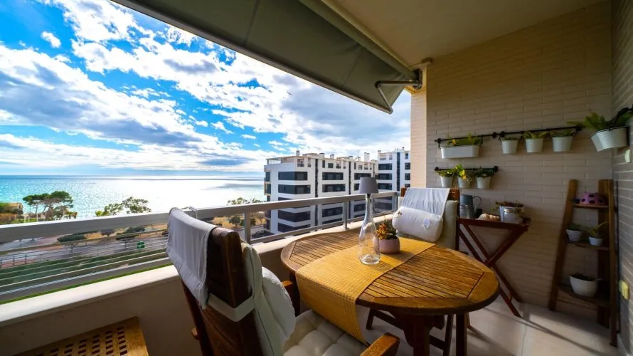 4 bedrooms apartment for sale, Villajoyosa, Spain No. 1093