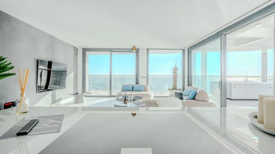 3 bedrooms apartment for sale, Benidorm, Spain No. 703 № 13