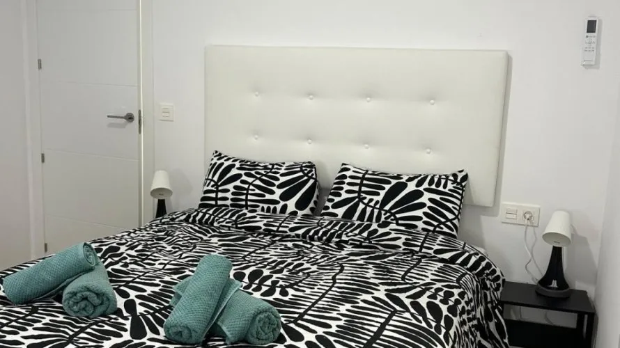 2 bedrooms house for sale, Benidorm, Spain No. 714 № 5