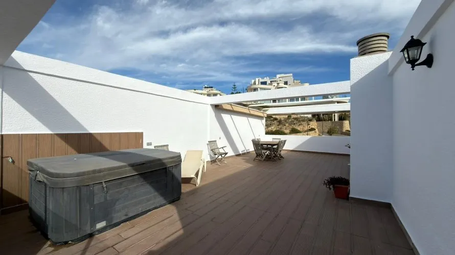 2 bedrooms penthouse for sale, Benidorm, Spain No. 136 № 15