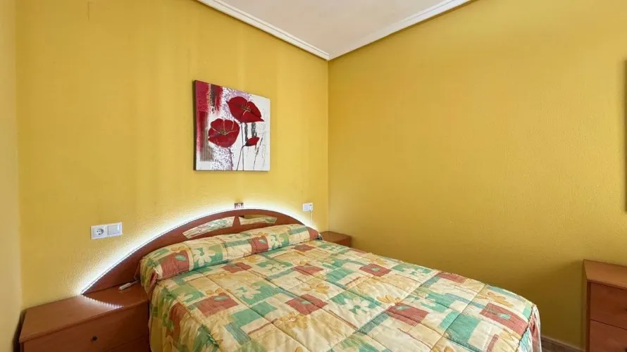 2 bedrooms penthouse for sale, Torrevieja, Spain No. 2700 № 25