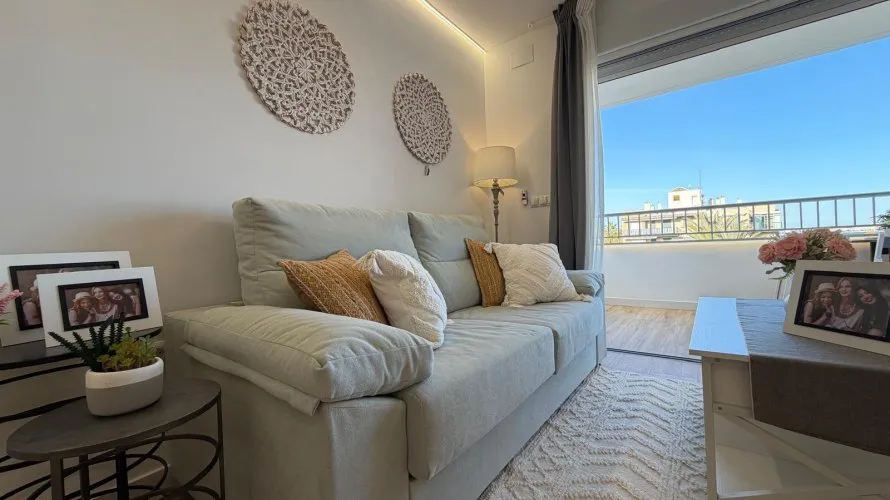 3 bedrooms apartment for sale, Torrevieja, Spain No. 236 № 18