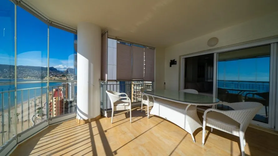 4 bedrooms apartment for sale, Calpe, Spain No. 979 № 3