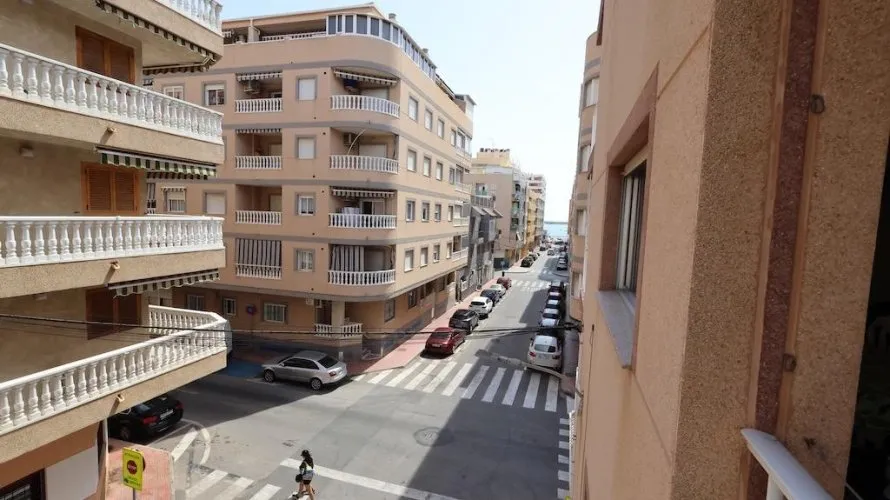 3 bedrooms apartment for sale, Torrevieja, Spain No. 2885 № 11